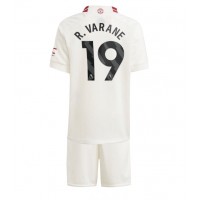 Otroški Nogometni dresi Manchester United Raphael Varane #19 Tretji 2023-24 Kratek Rokav (+ Kratke hlače)